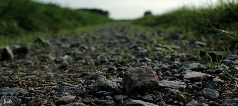 Steiniger Weg