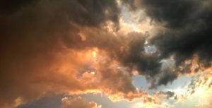 Wolken in Gut und Böse