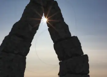 Arctic Henge in Raufarhoefn auf Island
