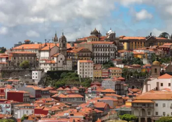 Die Gebäude der Stadt Porto in Portugal