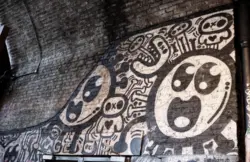 Graffiti im Graffititunnel von London